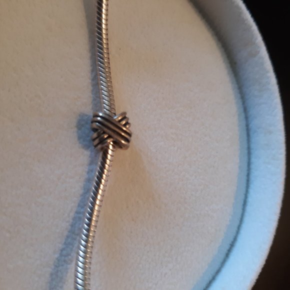 Chamilia 925 bracelet with 5 charms - Picture 4 of 7